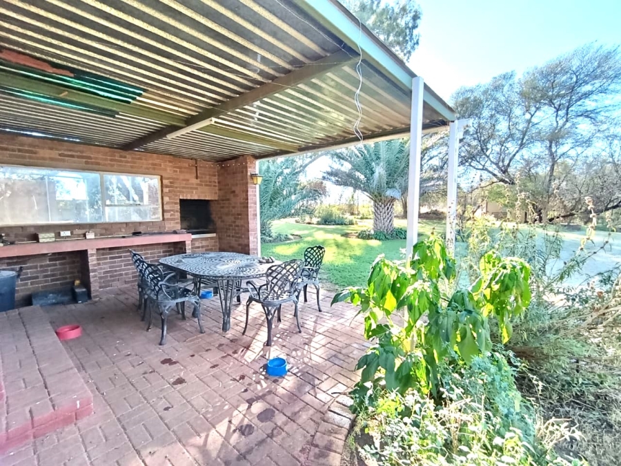 Commercial Property for Sale in Bloemdal Free State